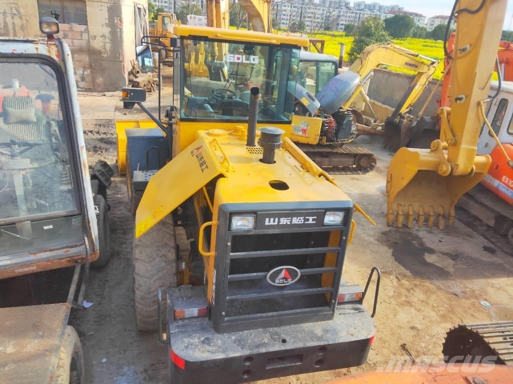 SDLG LG936L Pale gommate