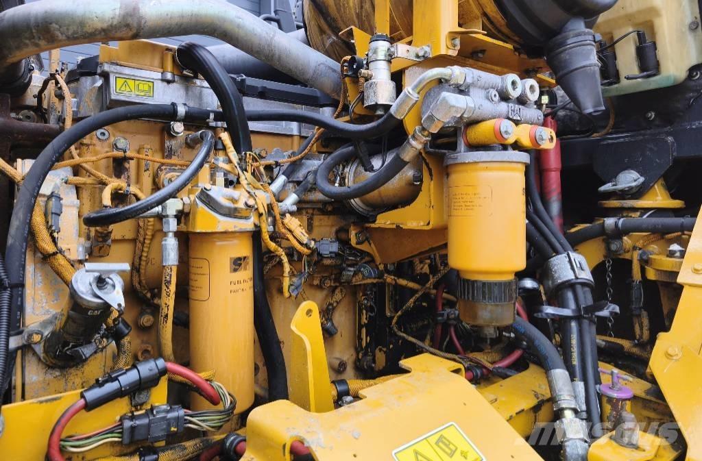 CAT 730 Dumpers articolati