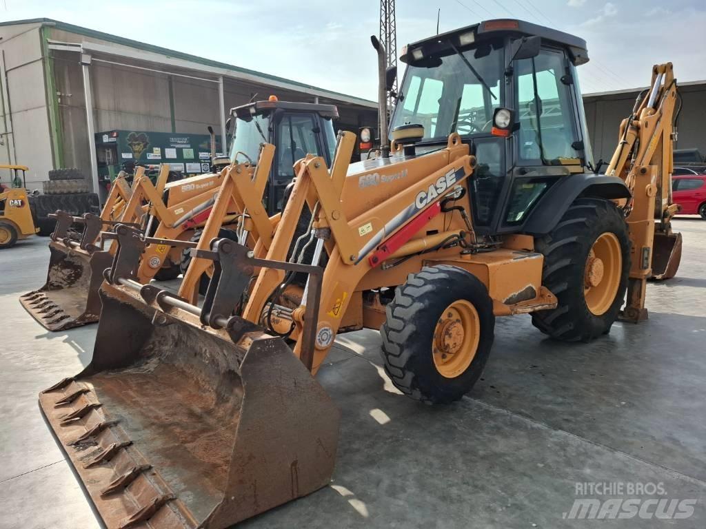 CASE 580 SM Terne