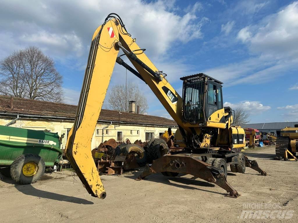 CAT M 318 D MH Movimentazione rifiuti