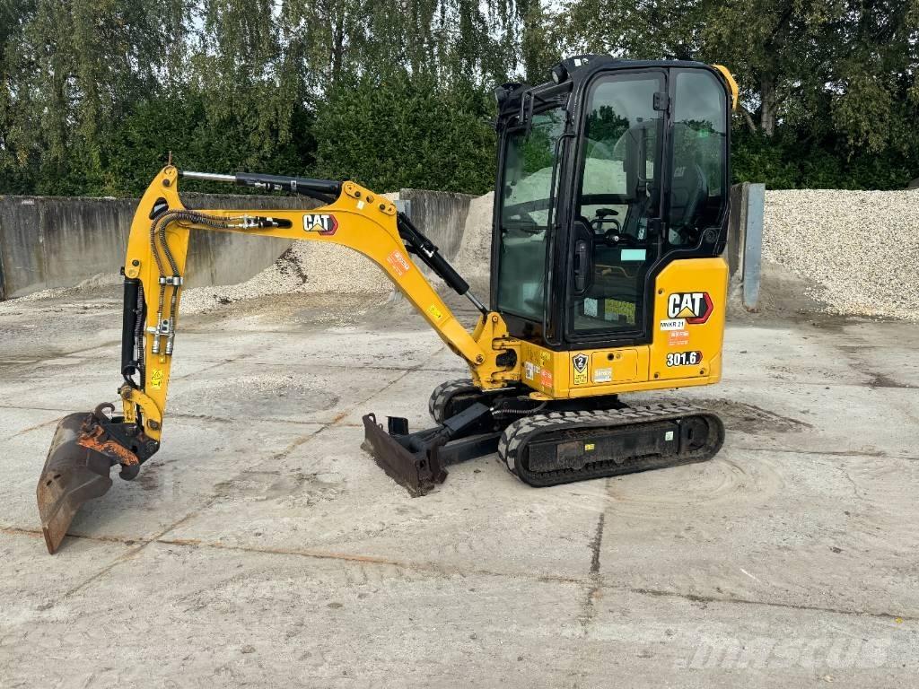 CAT 301.6 Miniescavatori