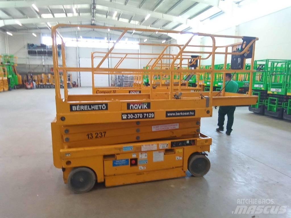Haulotte Compact 10 Piattaforme a pantografo