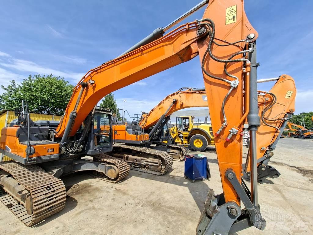 Doosan DX 225 LC-5 Escavatori cingolati