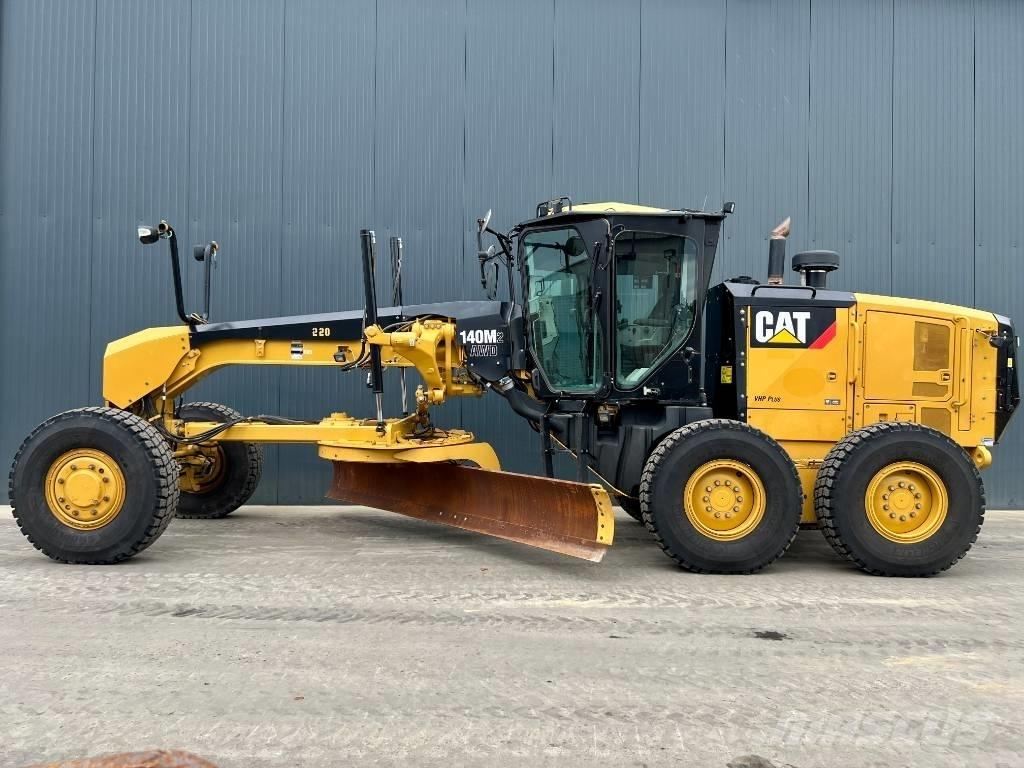 CAT 140M2 AWD Motorgraders