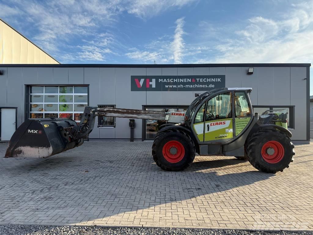 CLAAS 7040 Sollevatori telescopici