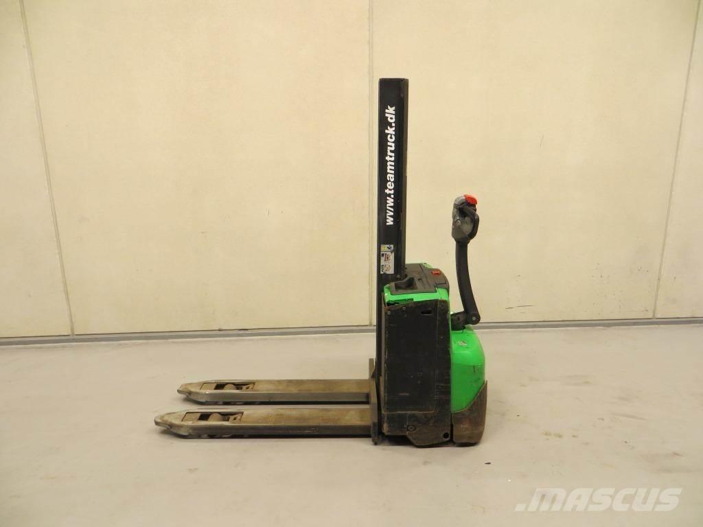 Cesab S208L Carelli stoccatori  automatici-usati