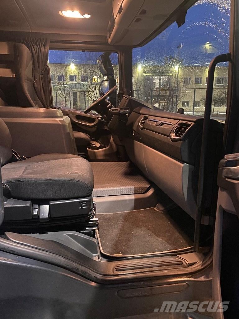 Scania LB Camion cassonati