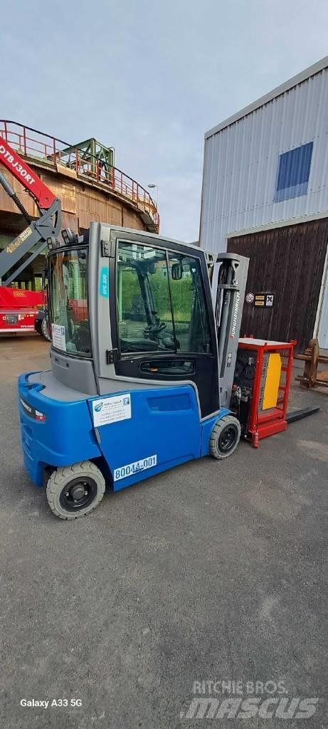 Jungheinrich EFG 320 Carrelli elevatori elettrici