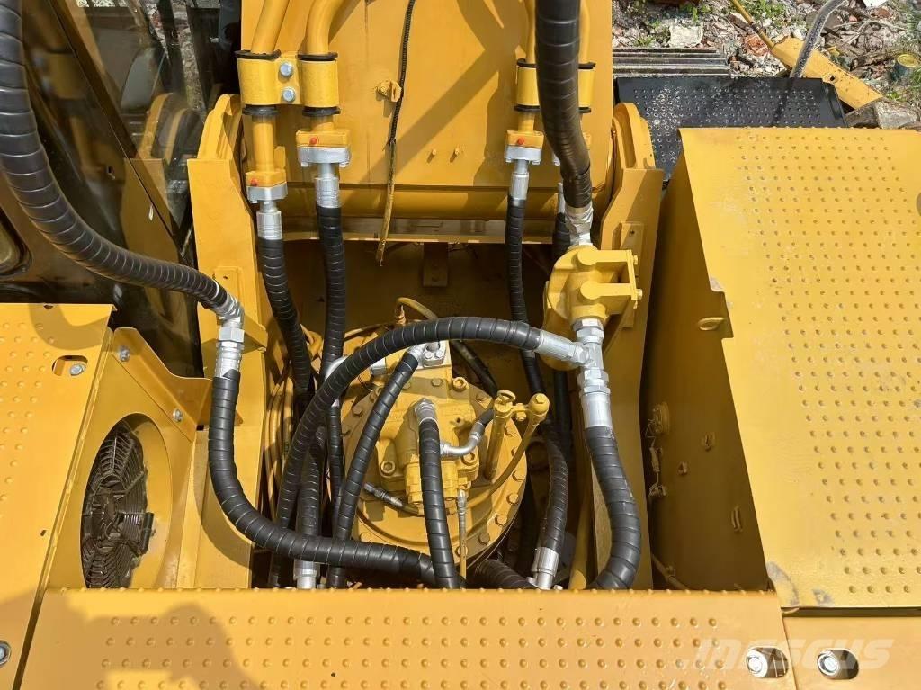 CAT 330 D L Escavatori cingolati