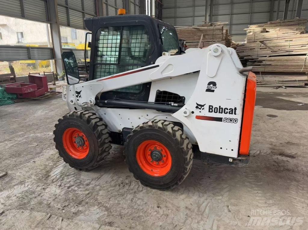 Bobcat S 630 Mini Pale Gommate
