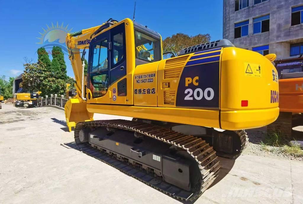 Komatsu PC 200-8 Escavatori cingolati