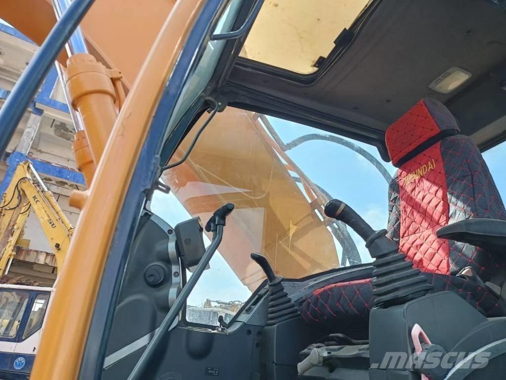 Hyundai 305-9 Escavatori cingolati