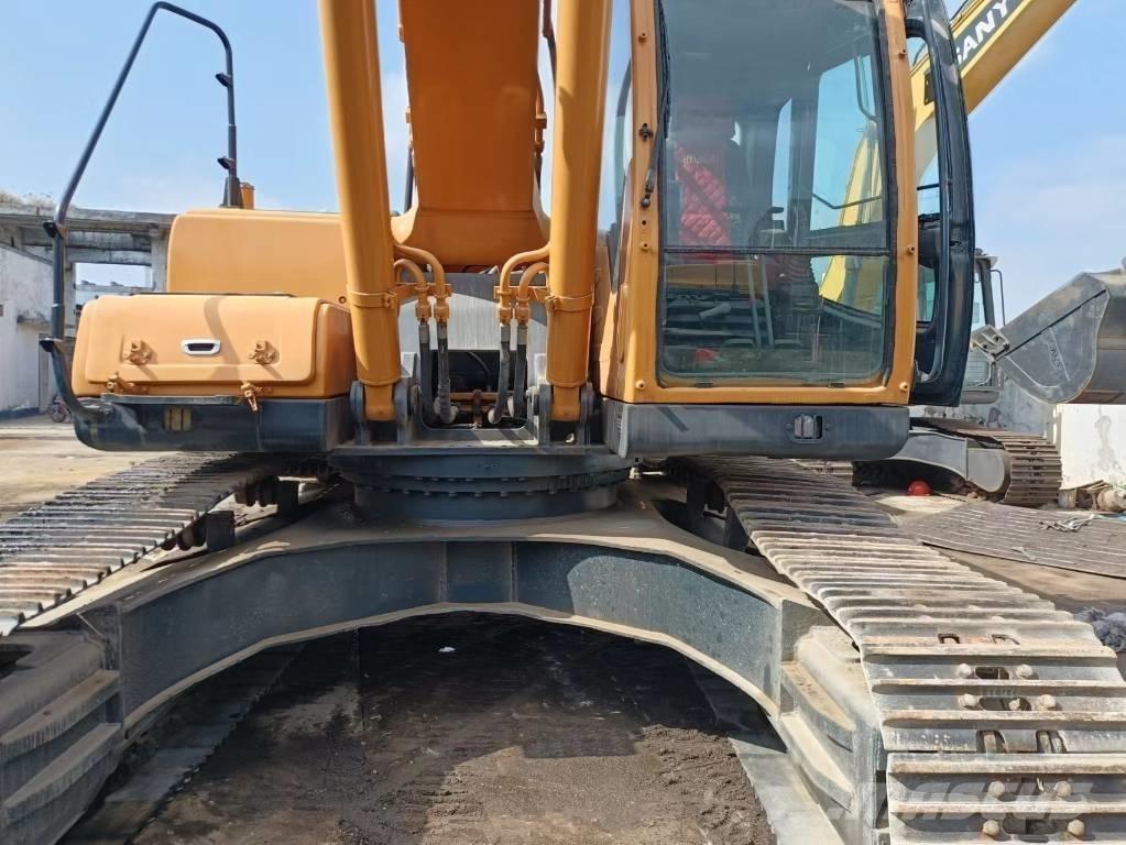 Hyundai 305-9 Escavatori cingolati