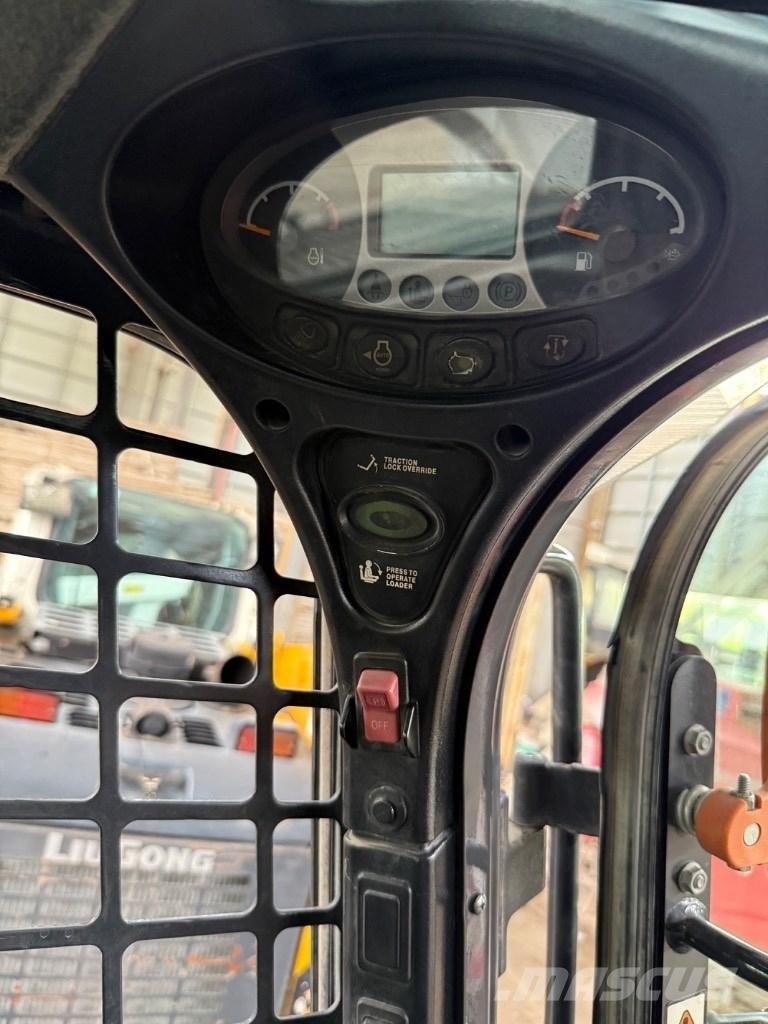 Bobcat S 770 Mini Pale Gommate