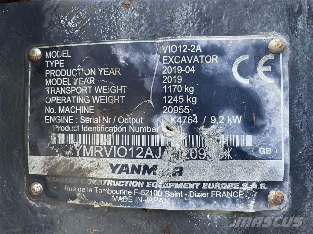 Yanmar VIO12 Escavatori gommati