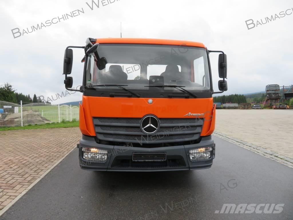Mercedes-Benz 818K Camion ribaltabili