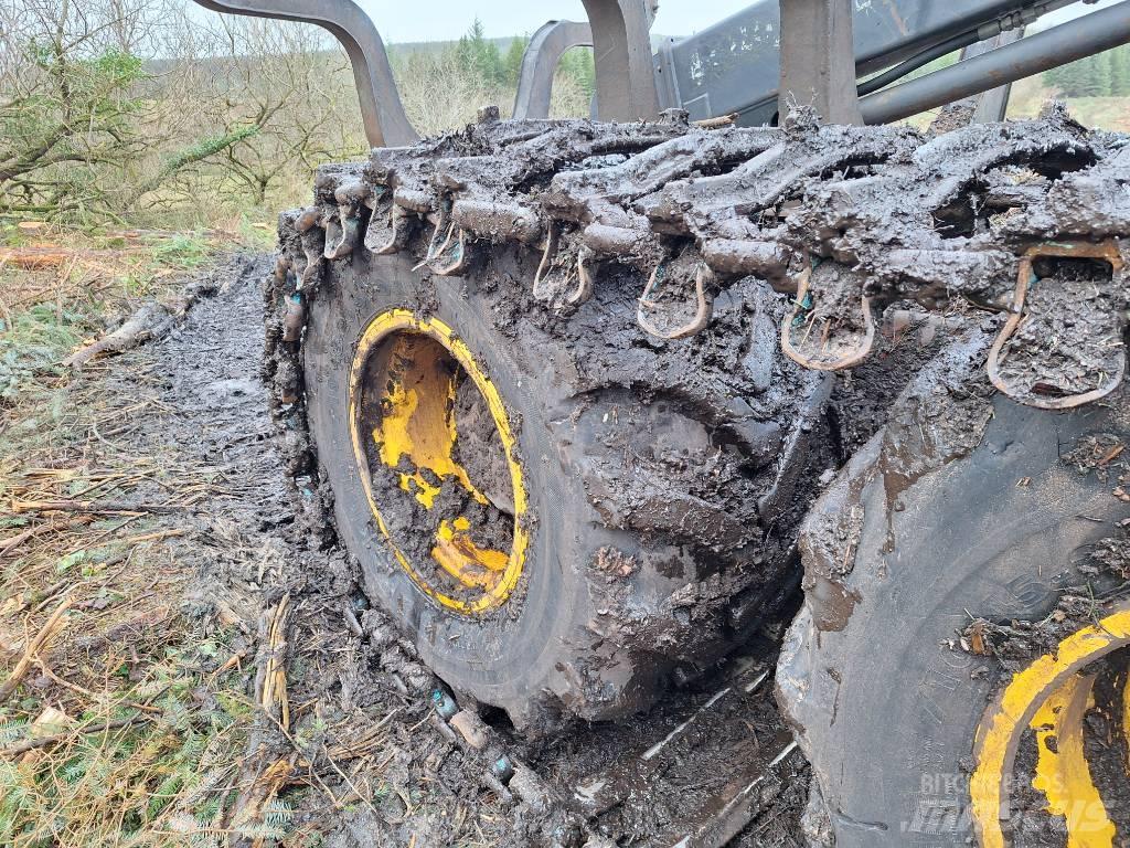 Ponsse Wisent 8W Forwarder