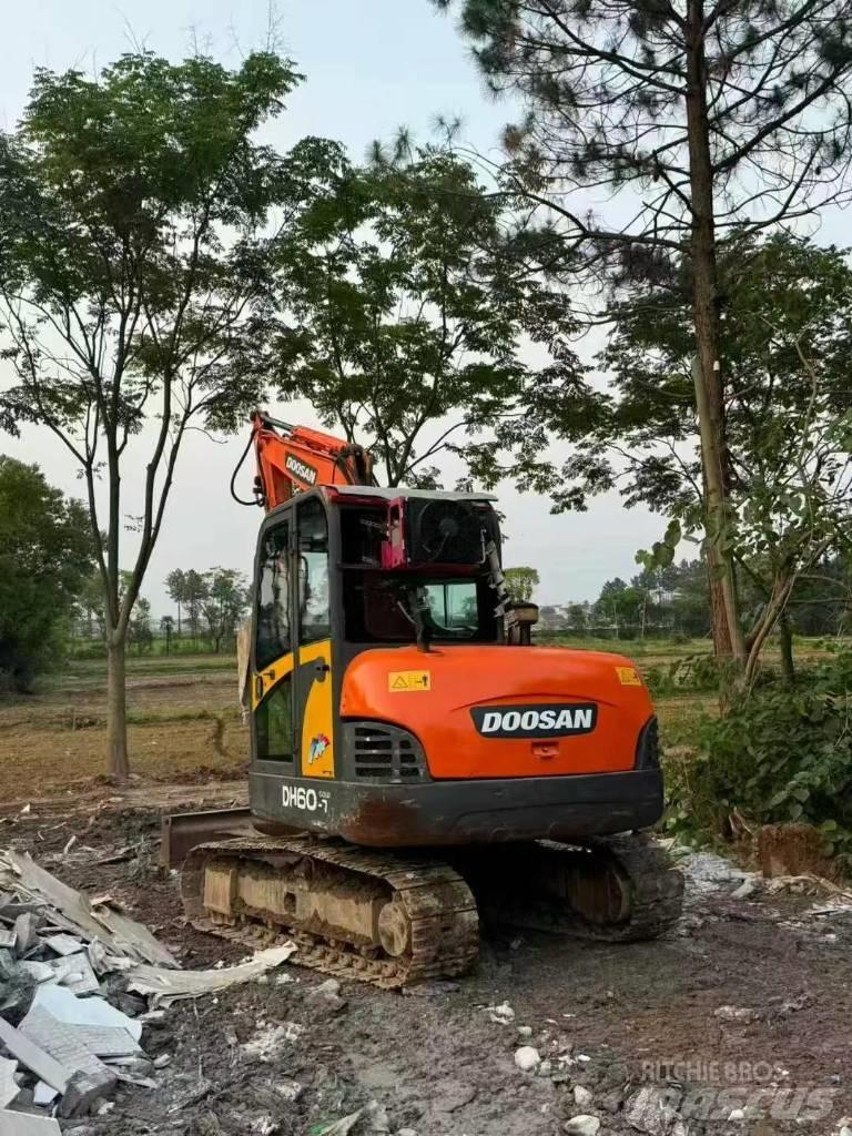 Doosan DH 60-7 Miniescavatori