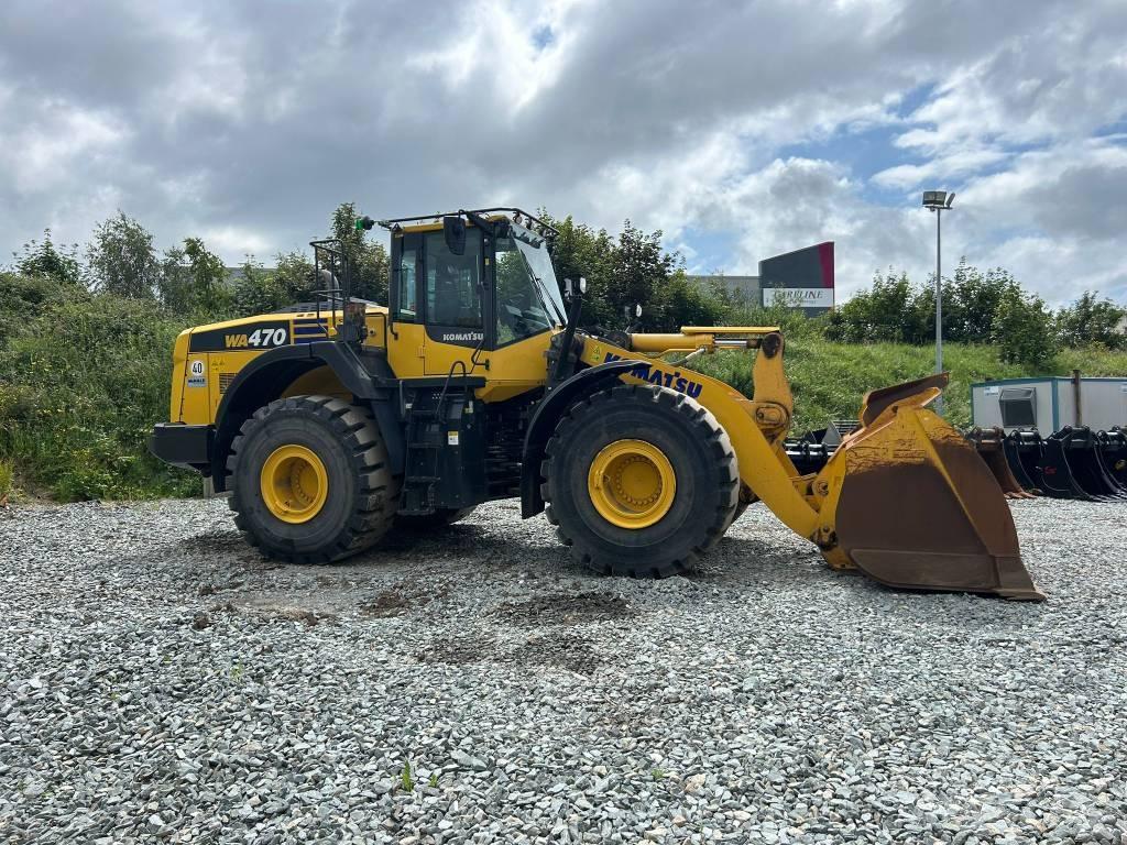 Komatsu WA470-8 Pale gommate