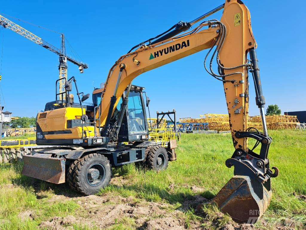 Hyundai HW140 Escavatori gommati