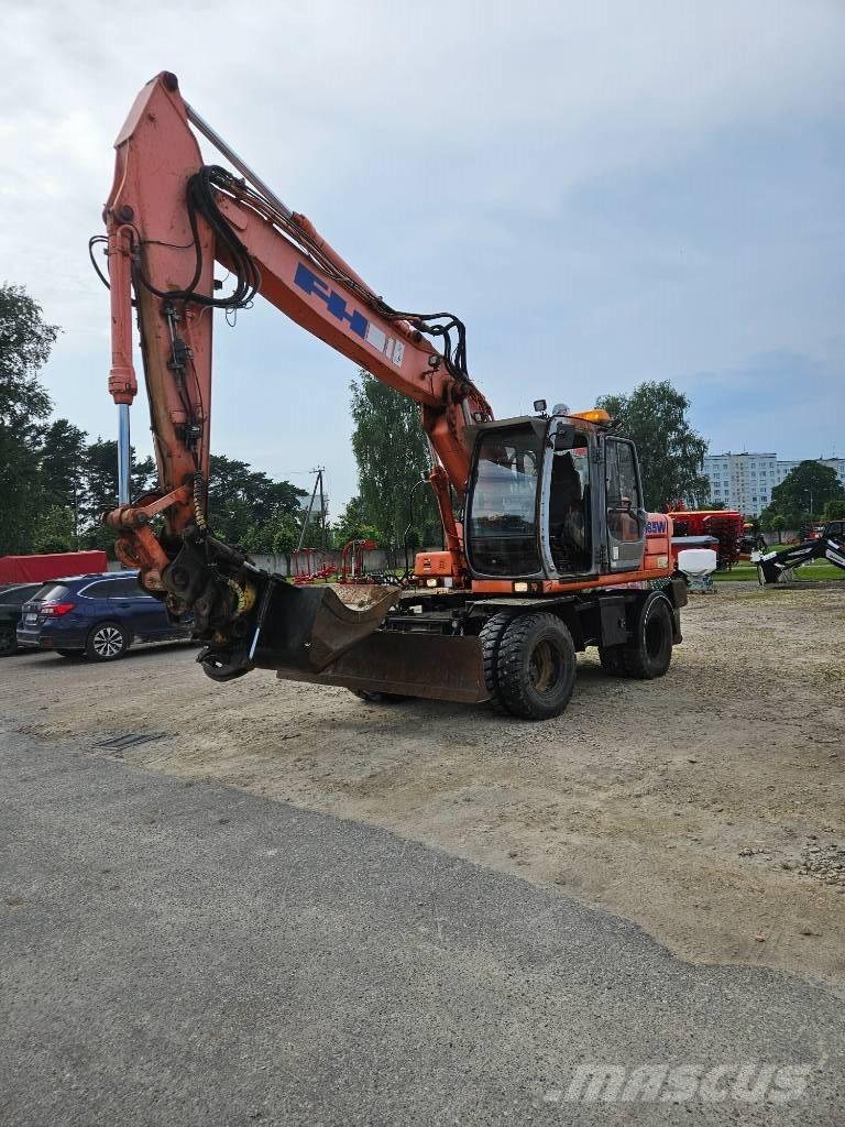 Fiat-Hitachi EX165W Escavatori gommati