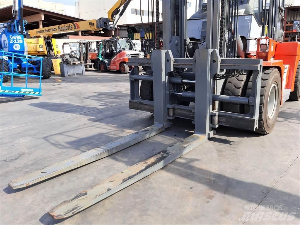 Kalmar DCE120 12 Carrelli elevatori diesel