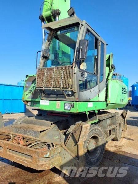 Sennebogen 825 Movimentazione rifiuti