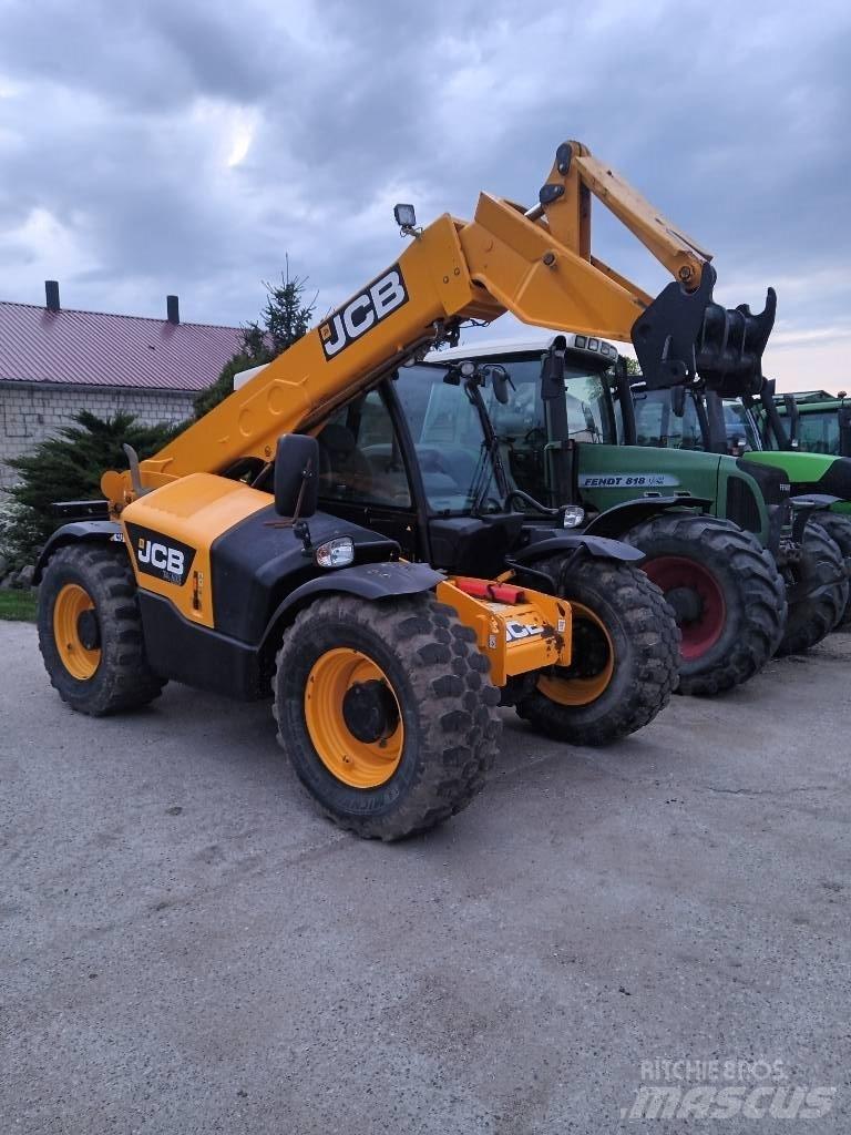JCB 536 70 536 70 Pale gommate telescopiche