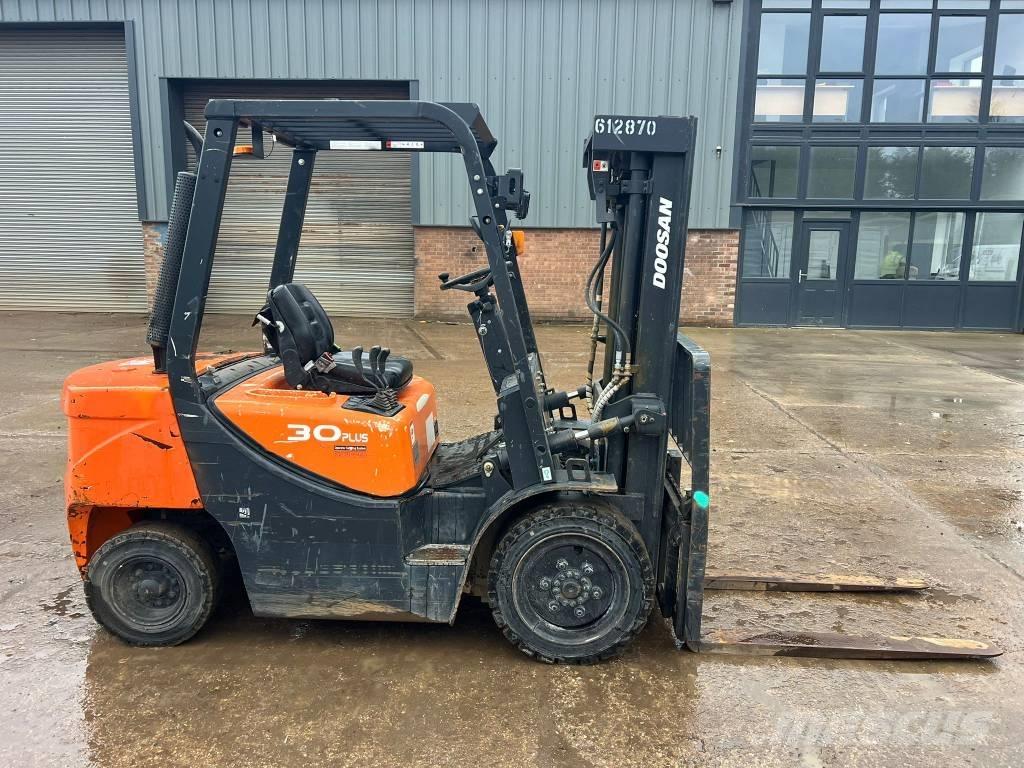 Doosan D 30 GP Carrelli elevatori diesel
