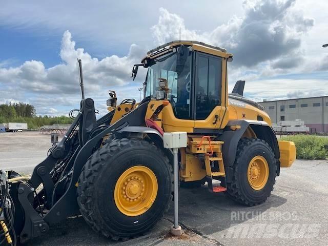 Volvo L70H Pale gommate