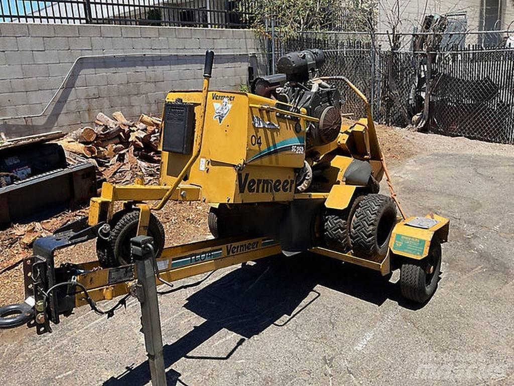 Vermeer SC252 Smerigliatrici