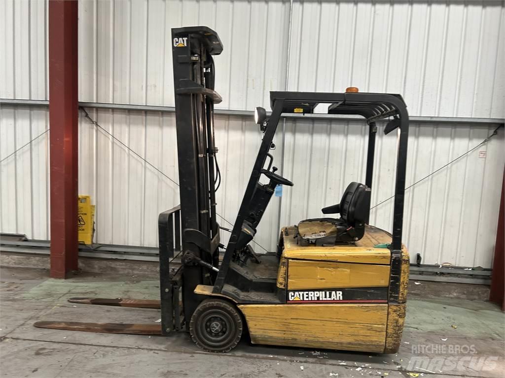 CAT EP16KT Carrelli elevatori elettrici
