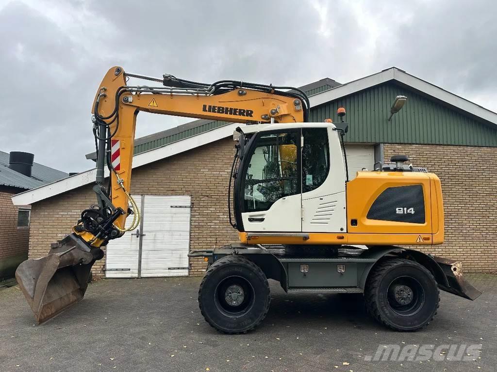 Liebherr A914 Escavatori gommati