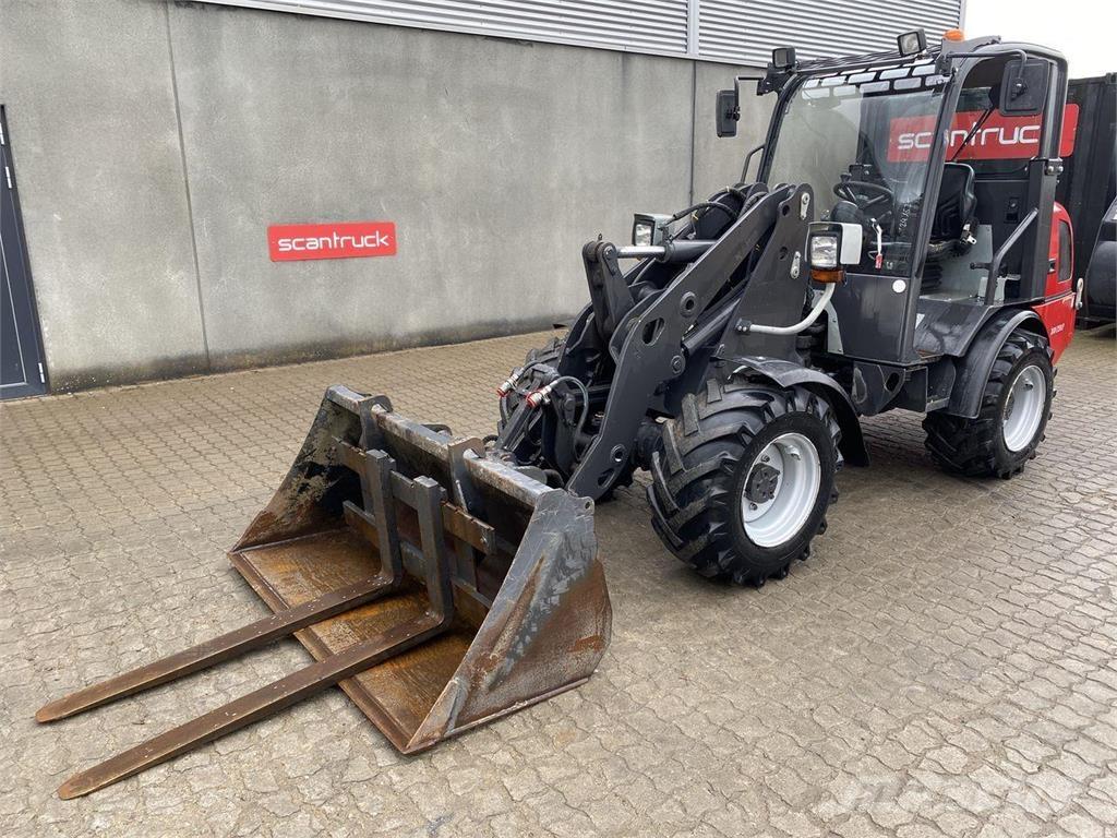 Weidemann 2070 Pale multiuso