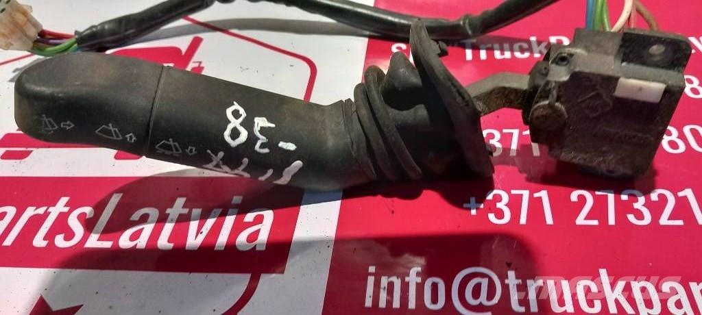 Scania R 420.  1424970 Cabine e interni