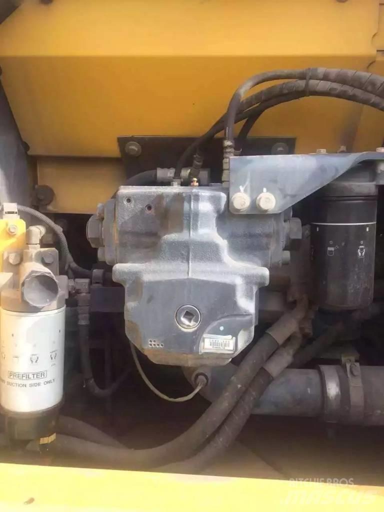 Komatsu pc200-7 Escavatori cingolati