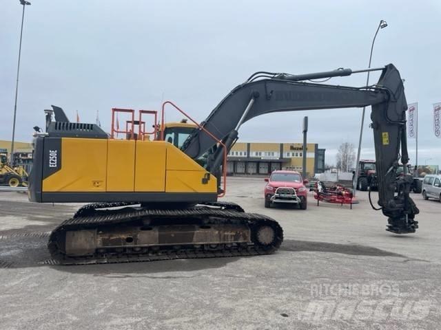 Volvo EC 250 EL Escavatori cingolati