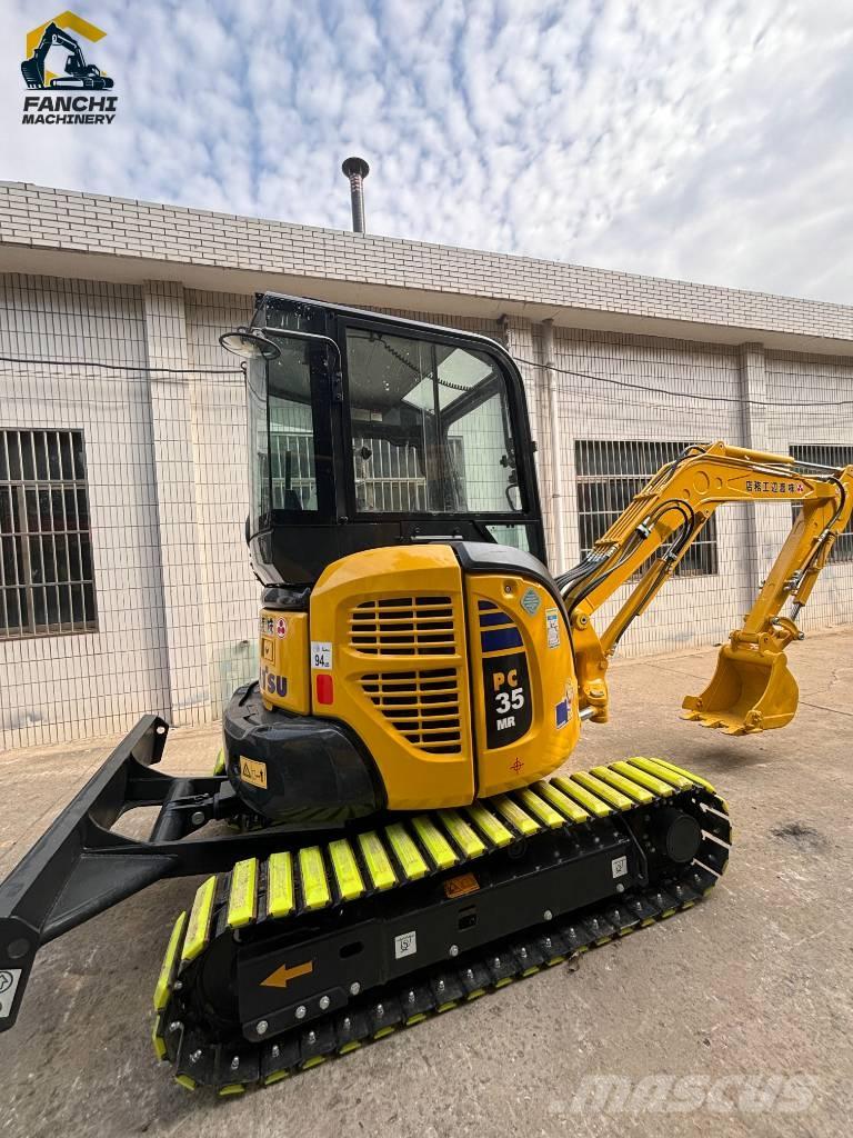 Komatsu PC35 Miniescavatori