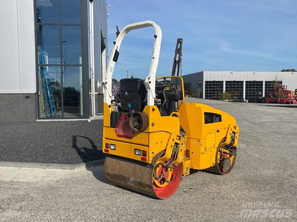 Bomag BW 100 AD-4 Rulli a doppio tamburo