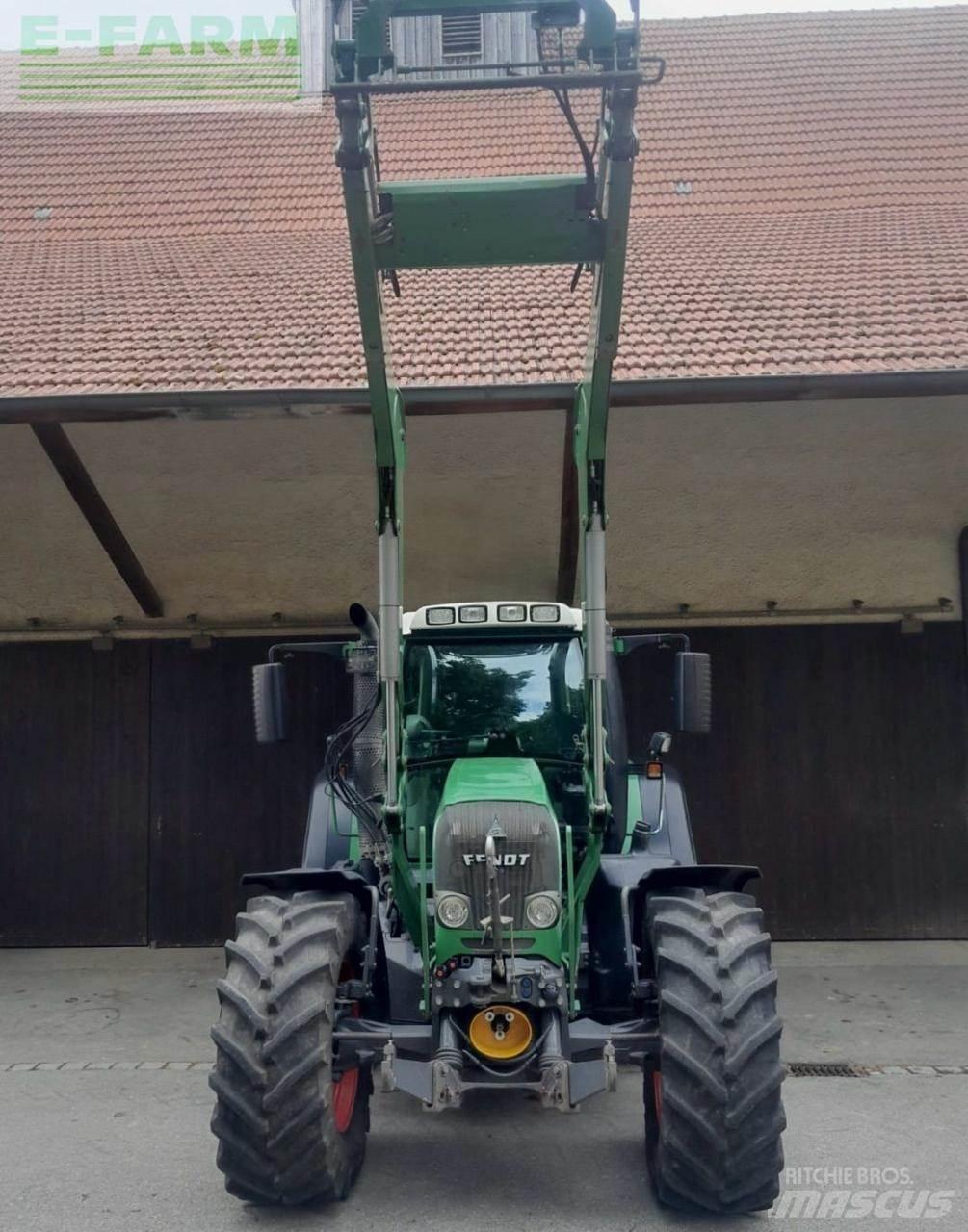 Fendt 820 Vario Trattori