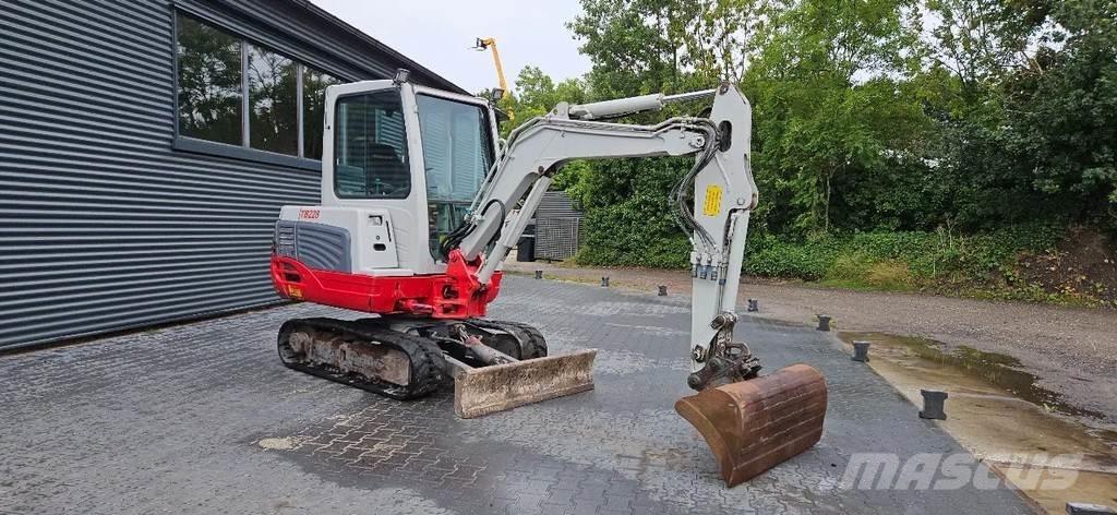Takeuchi TB228 Miniescavatori
