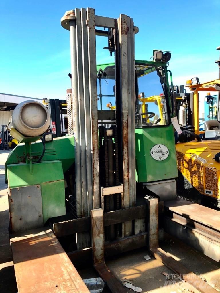 Combilift C4000 Carico laterale