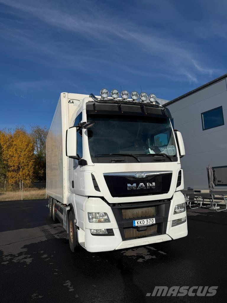 MAN TGX 26.480 6x2 Camion cassonati