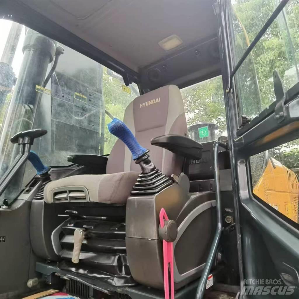 Hyundai R300LC-9S Escavatori medi 7t - 12t