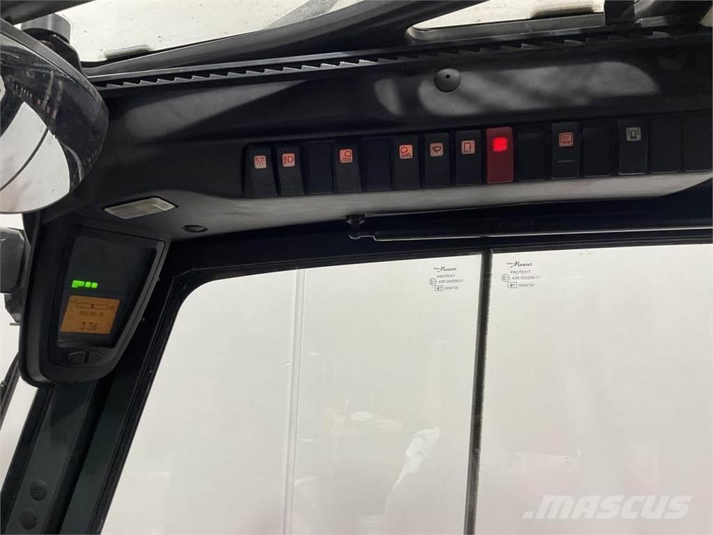 Linde E30/600-02 Carrelli elevatori elettrici