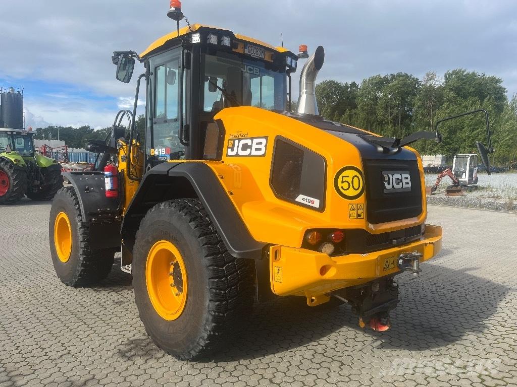 JCB 419S Pale gommate