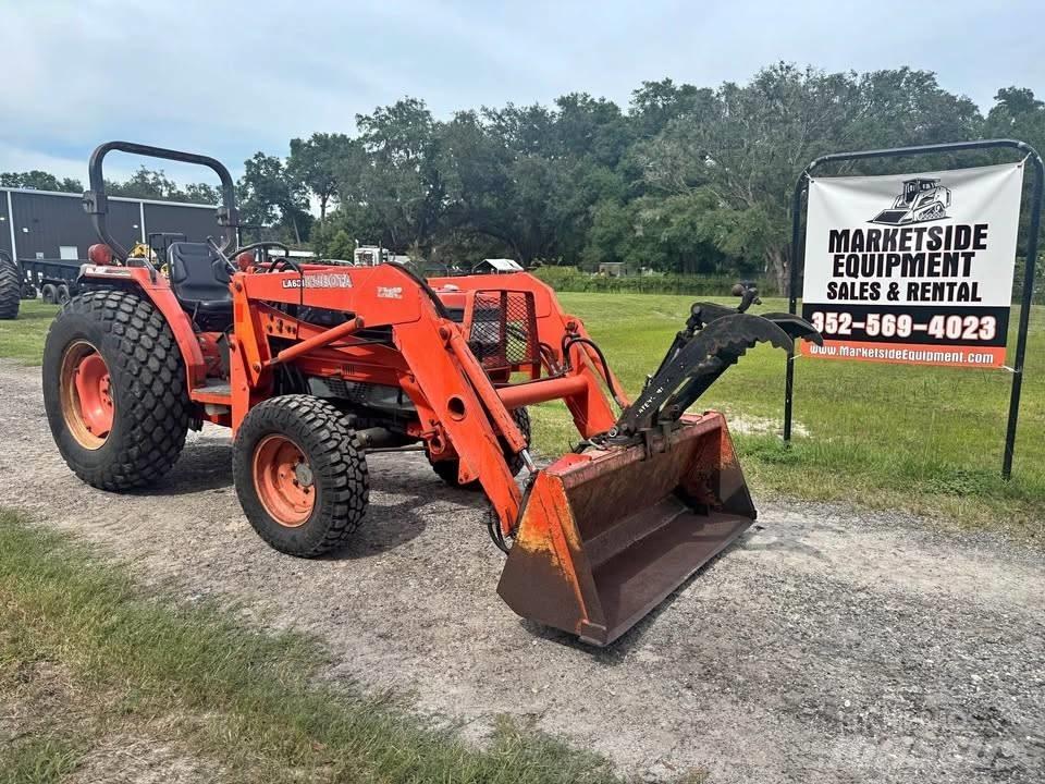 Kubota 3710 Trattori