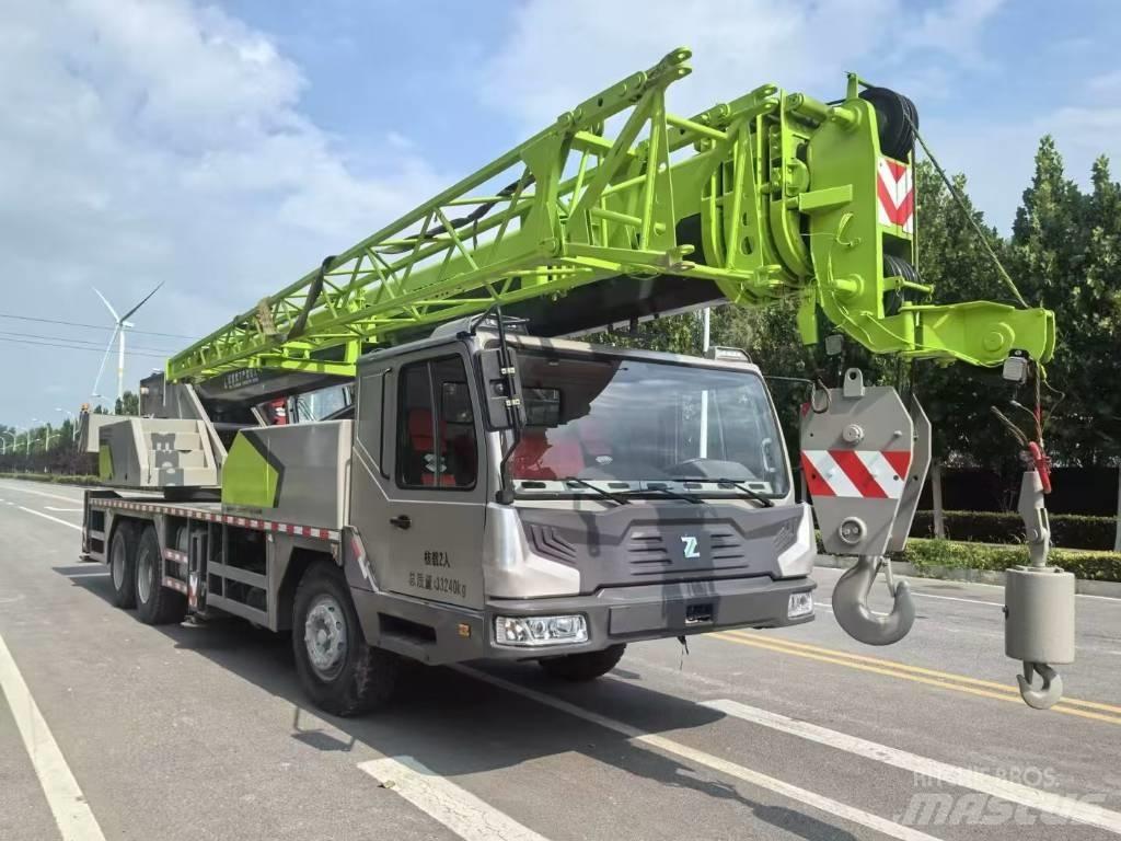 Zoomlion ZCT 251 V Paranchi, argani e sollevatori di materiale