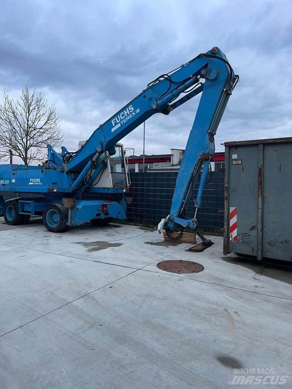 Fuchs MHL 331 Escavatori gommati