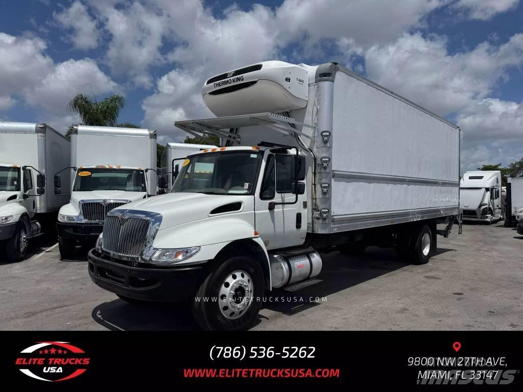International 4300 Camion altro